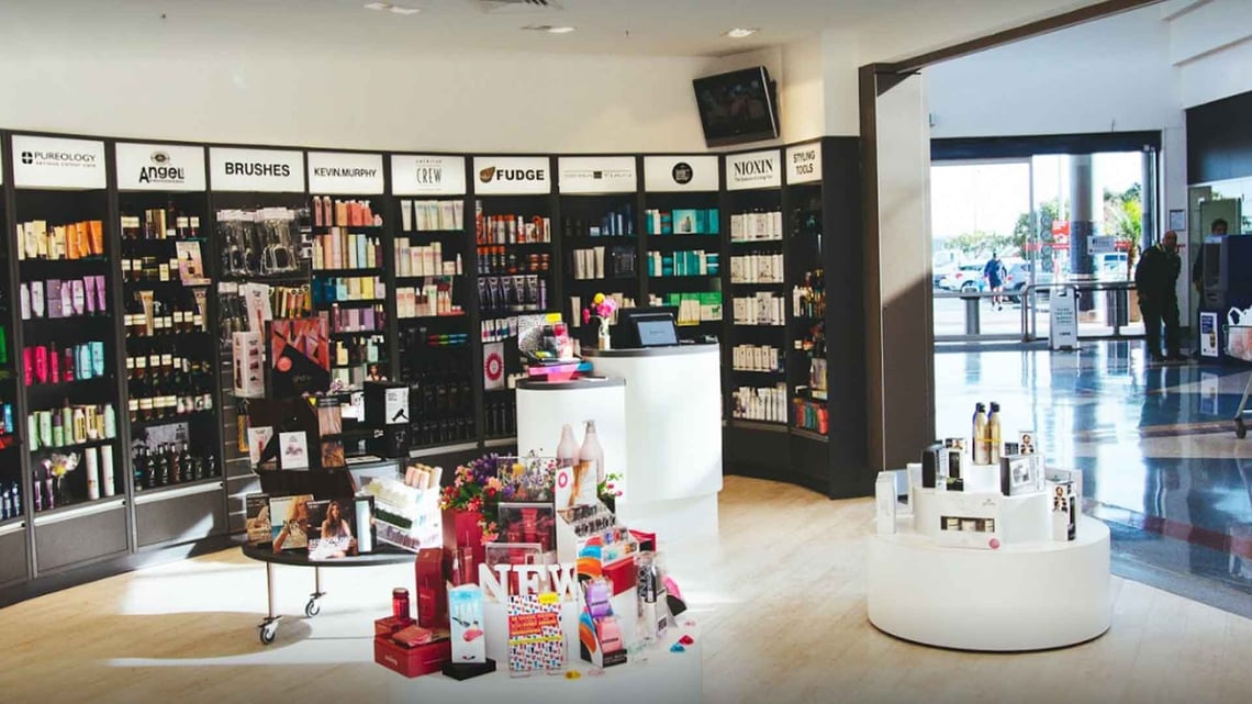 Rodney_Salon_1