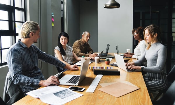Group-Meeting-Core-Brand-Make-Your-Business-Distinctive-Meaningful-Relatable