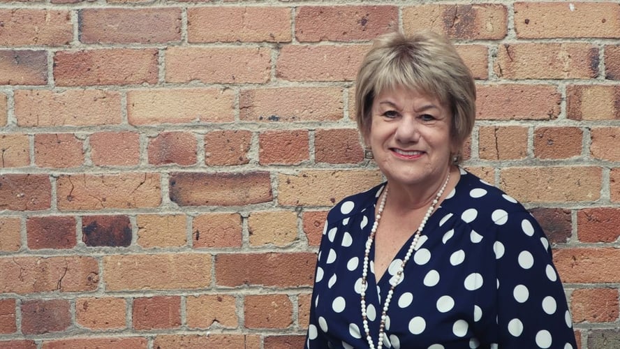 Introducing  The  Icehouse… Raewyn Goodwin, Customer Relationships Partner